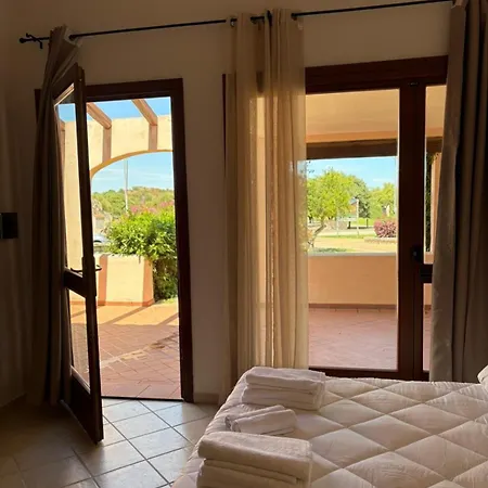 Luce's 3* Porto San Paolo